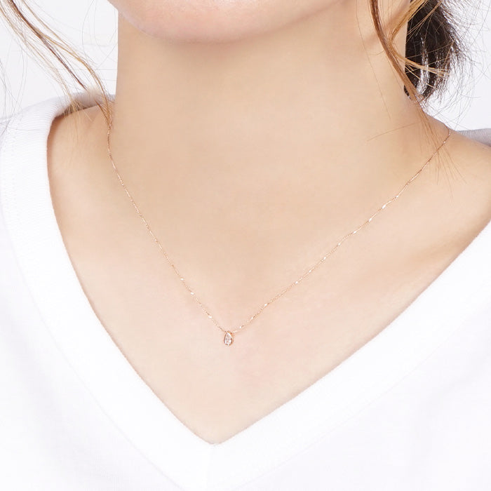 キュービックジルコニア ティアドロップネックレス