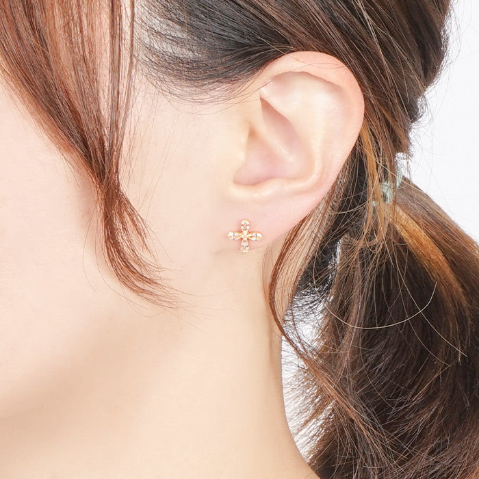 【NEW Color】キュービックジルコニア フラワー ピアス