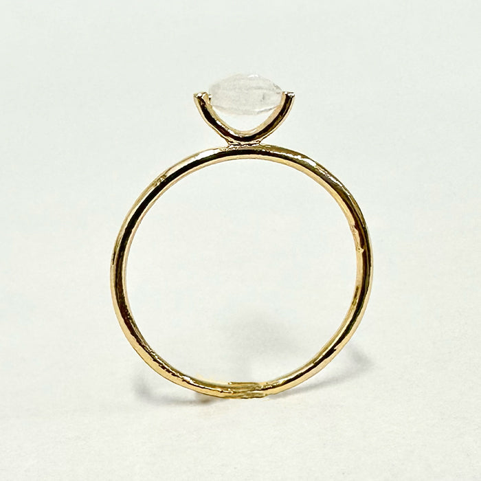 【6月 誕生石】Natural stone×Sterling silver ホワイトムーンストーンリング