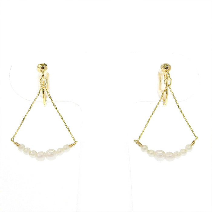 トライアングル パールノンホールピアス