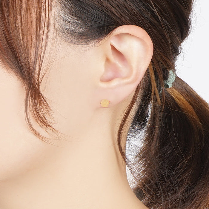 Natural stone イエローオパール シングルピアス