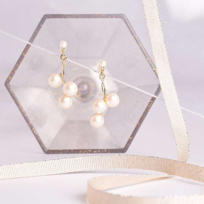 パールノンホールピアス