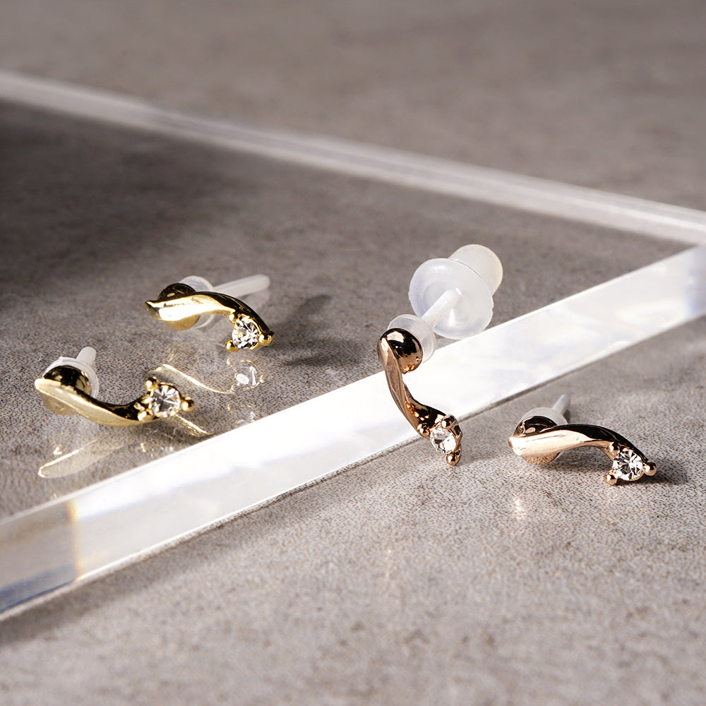 【 金属アレルギー対応 】1粒ビジュー セラミックポストピアス