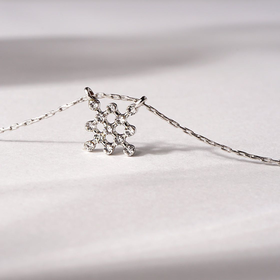 【NEW】ビジューシリーズ スクエア ネックレス