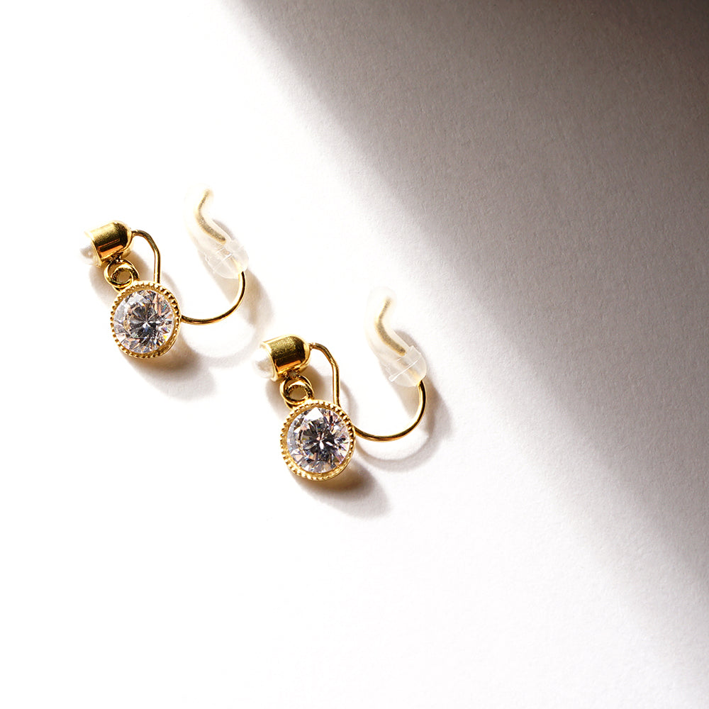 ステンレス キュービックジルコニア パール ノンホールピアス イヤリング シリコン 痛くない 上品 小ぶり 金属アレルギー対応 itam