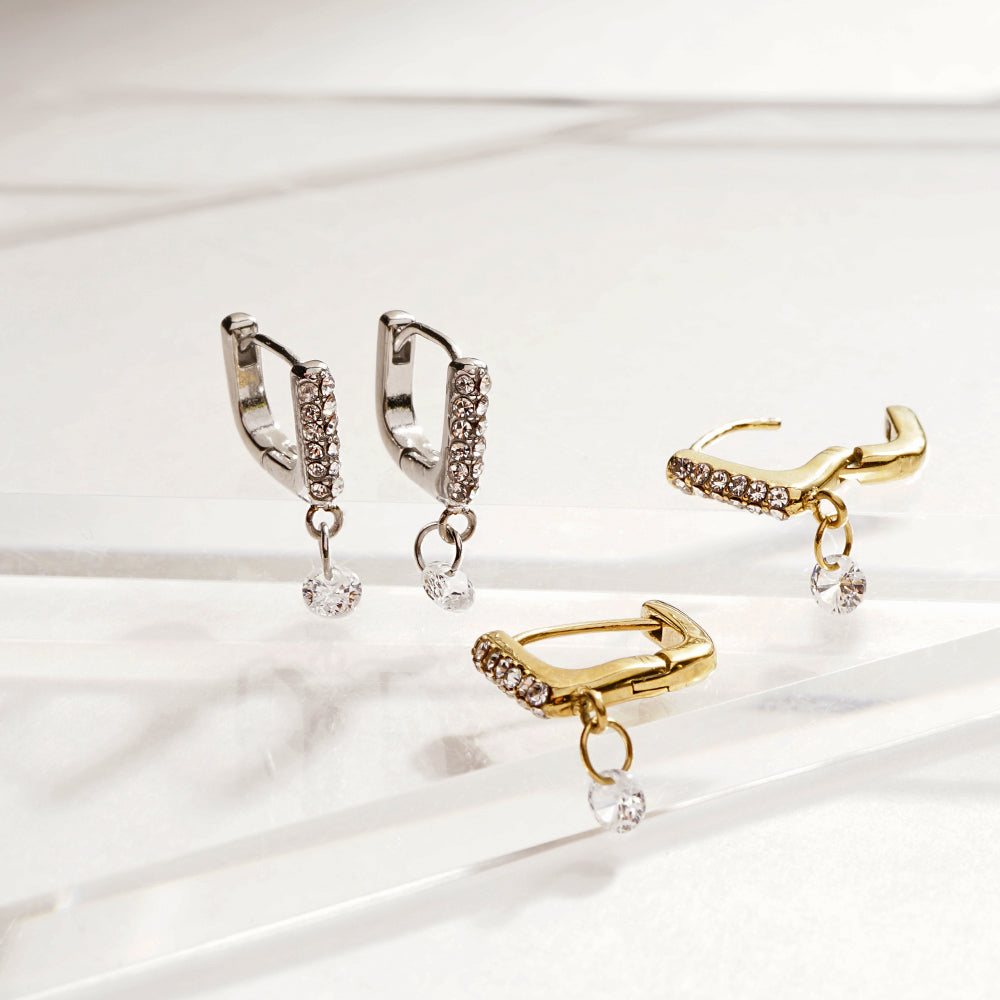 【 金属アレルギー対応 】ステンレス キュービックジルコニアフープピアス