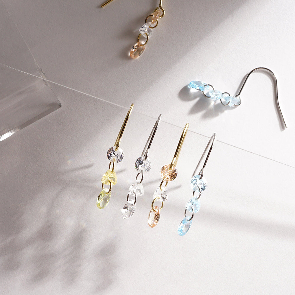 【NEW】【 金属アレルギー対応 】ステンレス 3連 カラーキュービックピアス