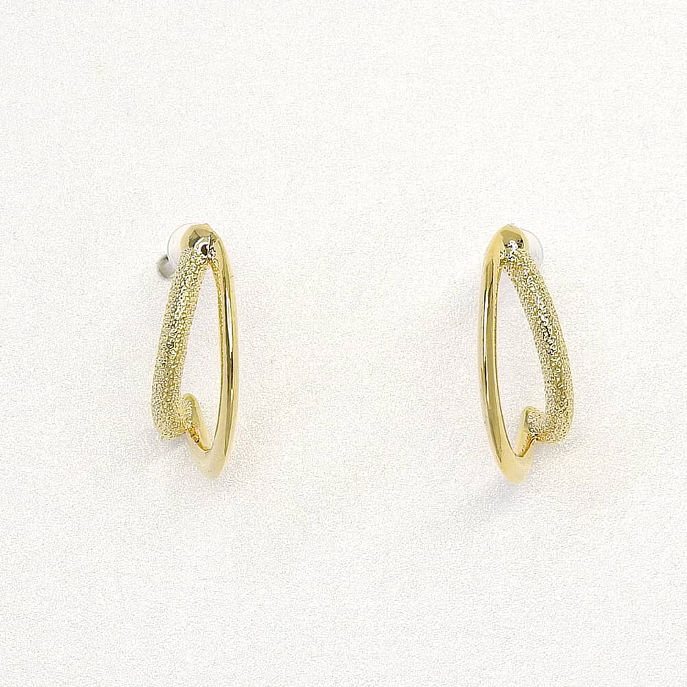 【NEW】【 金属アレルギー対応 】梨地 ダブルフープ セラミックピアス