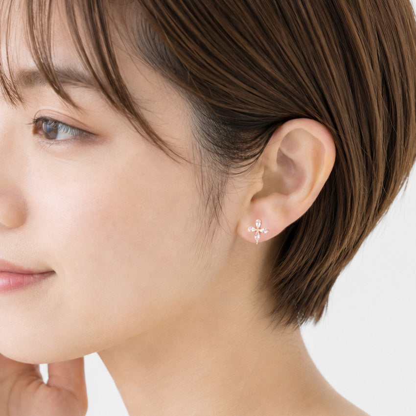 【NEW Color】キュービックジルコニア フラワー ノンホールピアス