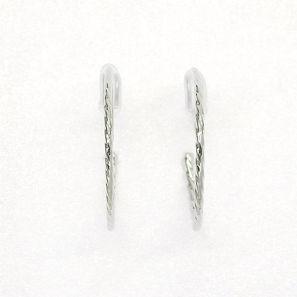 【NEW】メタルフープ ノンホールピアス
