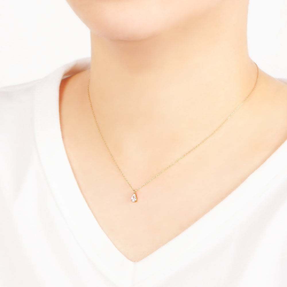 【NEW】【 金属アレルギー対応 】ステンレス キュービックジルコニア ティアドロップ ネックレス