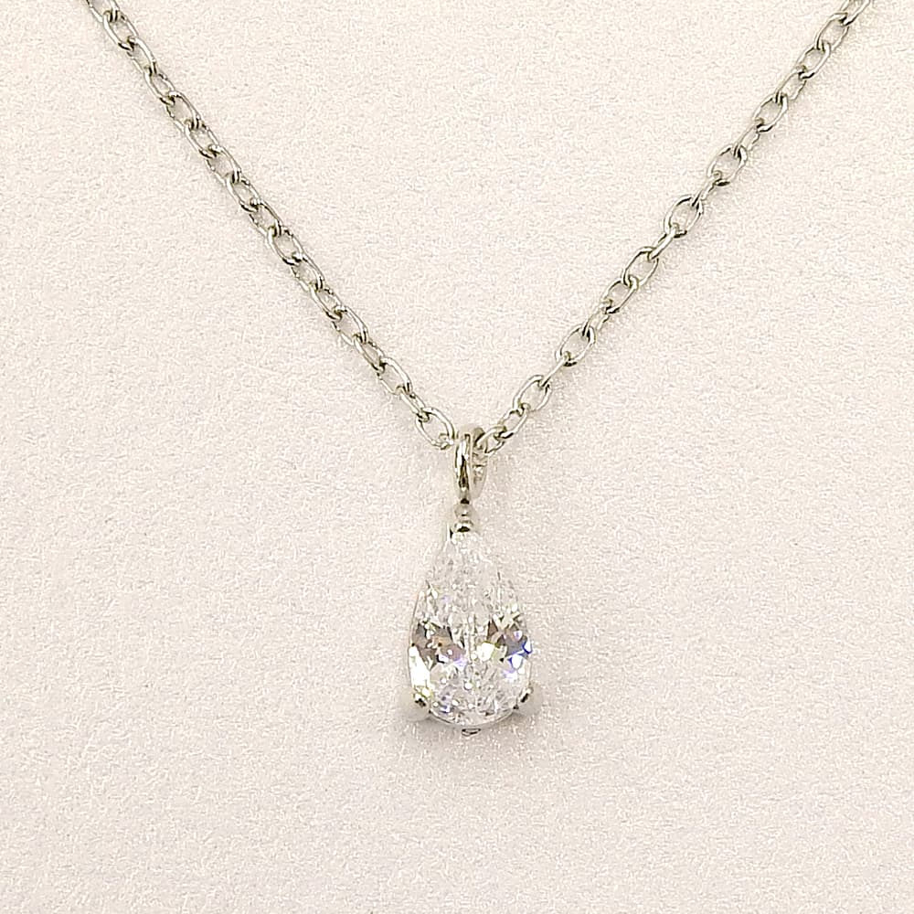【NEW】【 金属アレルギー対応 】ステンレス キュービックジルコニア ティアドロップ ネックレス