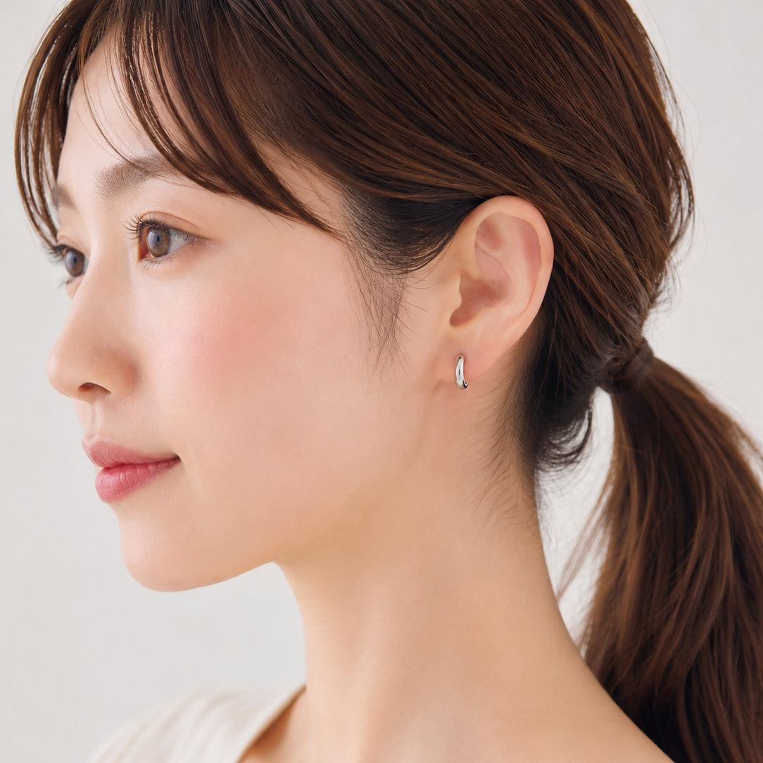 【 金属アレルギー対応 】ステンレス プランプハーフフープ ノンホールピアス