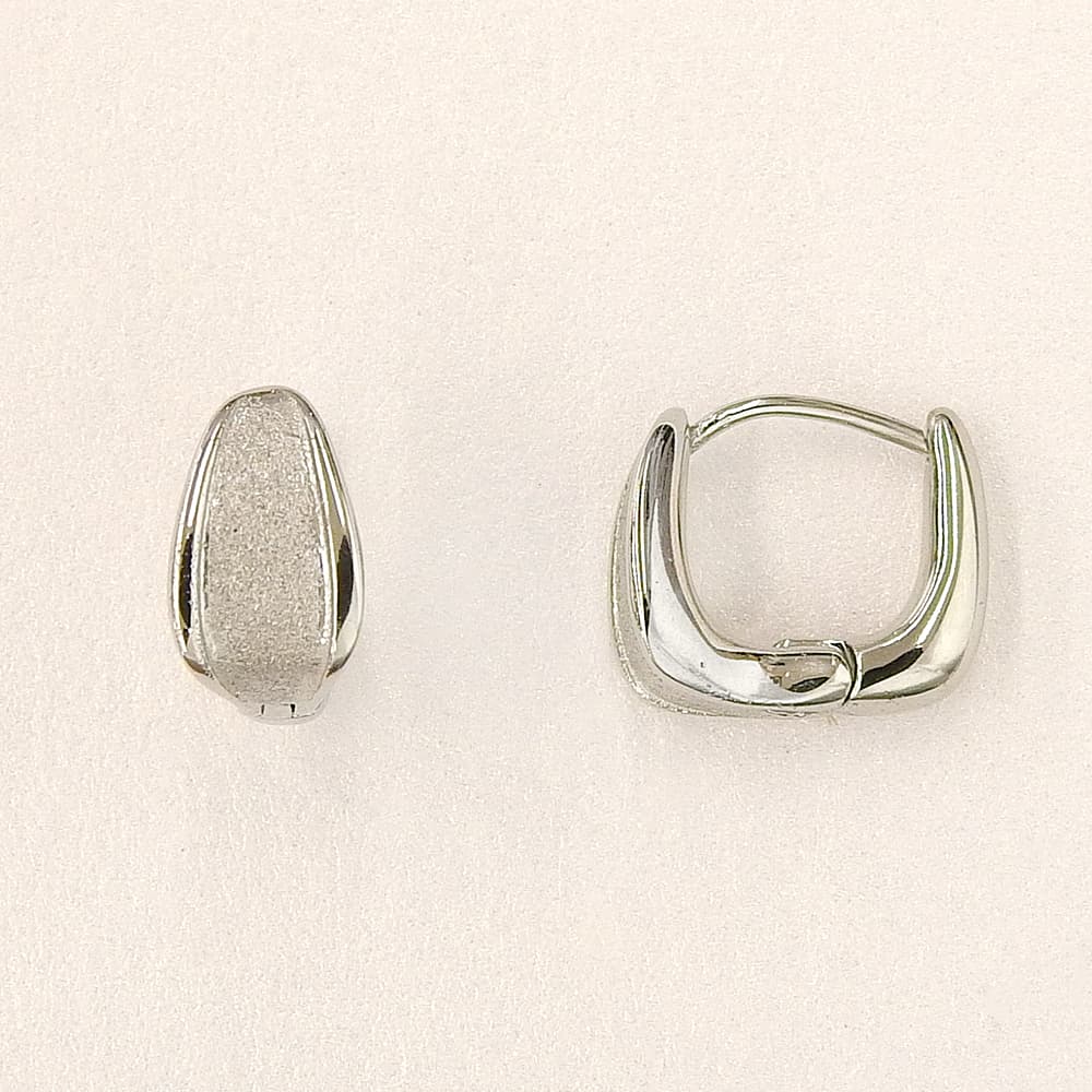 【NEW】【 金属アレルギー対応 】ステンレス ワイドフープピアス